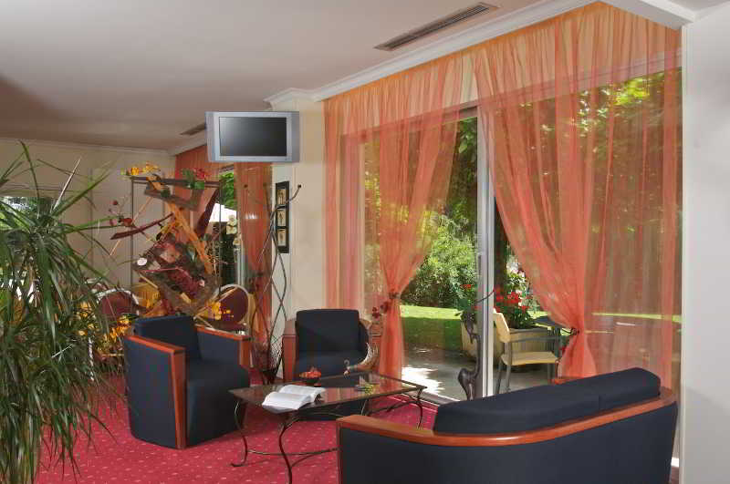 Hotel Astoria Saint-Etienne  Dış mekan fotoğraf